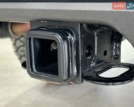 Серый Тойота Тундра, объемом двигателя 3.45 л и пробегом 8 тыс. км за 110000 $, фото 28 на Automoto.ua