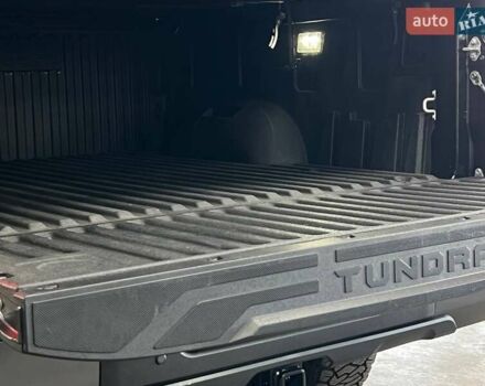 Серый Тойота Тундра, объемом двигателя 3.45 л и пробегом 8 тыс. км за 110000 $, фото 20 на Automoto.ua