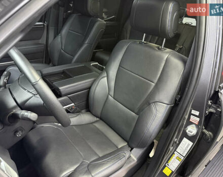 Серый Тойота Тундра, объемом двигателя 3.45 л и пробегом 8 тыс. км за 100500 $, фото 19 на Automoto.ua