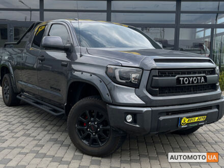 Тойота Тундра 2016 в Мукачеве на Automoto.ua Серый Тойота Тундра, объемом двигателя 5.7 л и пробегом 38 тыс. км за 54000 $, фото 1 на Automoto.ua
