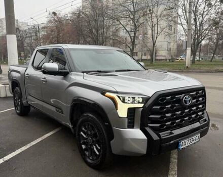 Серый Тойота Тундра, объемом двигателя 3.45 л и пробегом 4 тыс. км за 92000 $, фото 1 на Automoto.ua