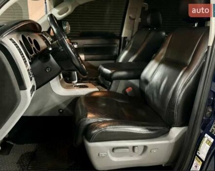 Синий Тойота Тундра, объемом двигателя 5.7 л и пробегом 198 тыс. км за 22000 $, фото 5 на Automoto.ua