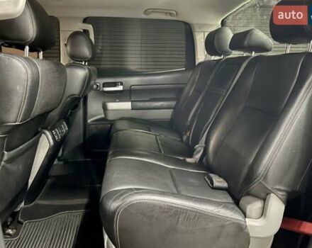 Синий Тойота Тундра, объемом двигателя 5.7 л и пробегом 198 тыс. км за 22000 $, фото 7 на Automoto.ua