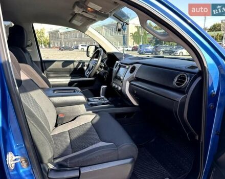 Синий Тойота Тундра, объемом двигателя 5.7 л и пробегом 222 тыс. км за 26500 $, фото 16 на Automoto.ua