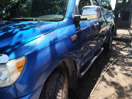 Синій Тойота Тундра, об'ємом двигуна 5.7 л та пробігом 245 тис. км за 19500 $, фото 1 на Automoto.ua