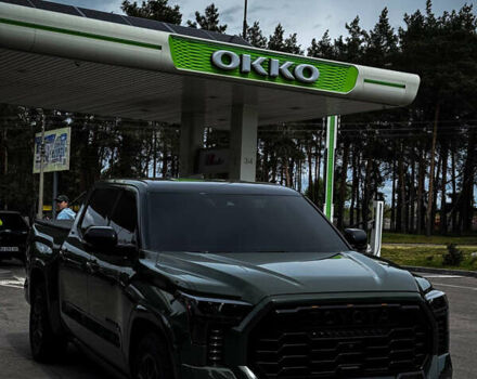 Зеленый Тойота Тундра, объемом двигателя 3.5 л и пробегом 63 тыс. км за 75000 $, фото 1 на Automoto.ua