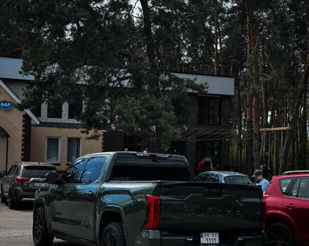 Зеленый Тойота Тундра, объемом двигателя 3.5 л и пробегом 63 тыс. км за 75000 $, фото 4 на Automoto.ua