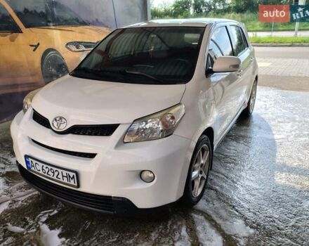 Белый Тойота Урбан Крузер, объемом двигателя 1.36 л и пробегом 225 тыс. км за 6500 $, фото 4 на Automoto.ua