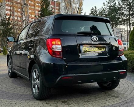 Черный Тойота Урбан Крузер, объемом двигателя 1.3 л и пробегом 130 тыс. км за 6999 $, фото 4 на Automoto.ua