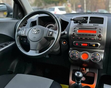 Черный Тойота Урбан Крузер, объемом двигателя 1.3 л и пробегом 130 тыс. км за 6999 $, фото 16 на Automoto.ua