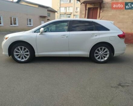 Белый Тойота Венза, объемом двигателя 2.7 л и пробегом 250 тыс. км за 13250 $, фото 2 на Automoto.ua