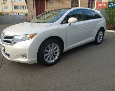 Белый Тойота Венза, объемом двигателя 2.7 л и пробегом 250 тыс. км за 13250 $, фото 1 на Automoto.ua