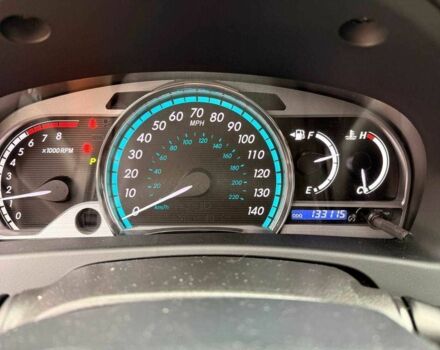 Білий Тойота Венза, об'ємом двигуна 2.7 л та пробігом 212 тис. км за 14000 $, фото 4 на Automoto.ua