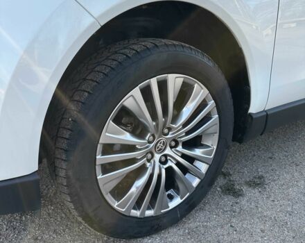 Белый Тойота Венза, объемом двигателя 2.5 л и пробегом 80 тыс. км за 31500 $, фото 4 на Automoto.ua