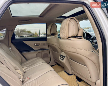 Білий Тойота Венза, об'ємом двигуна 3.46 л та пробігом 199 тис. км за 13500 $, фото 27 на Automoto.ua