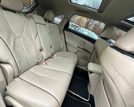 Білий Тойота Венза, об'ємом двигуна 2.7 л та пробігом 174 тис. км за 12500 $, фото 5 на Automoto.ua