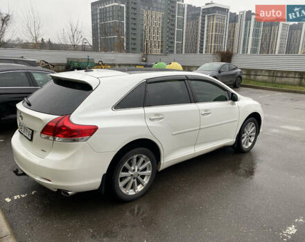 Белый Тойота Венза, объемом двигателя 2.7 л и пробегом 165 тыс. км за 12500 $, фото 7 на Automoto.ua