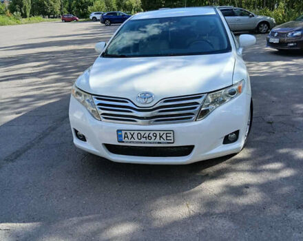 Белый Тойота Венза, объемом двигателя 2.7 л и пробегом 230 тыс. км за 11500 $, фото 1 на Automoto.ua