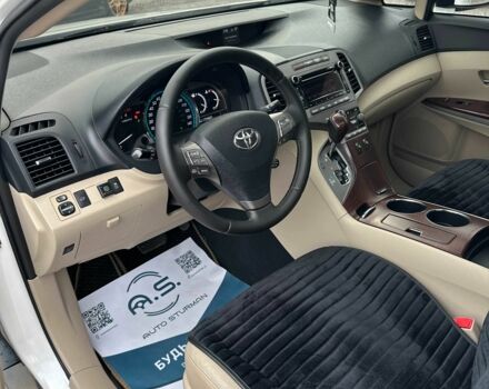 Білий Тойота Венза, об'ємом двигуна 2.7 л та пробігом 174 тис. км за 12500 $, фото 15 на Automoto.ua