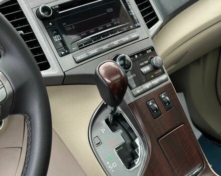 Білий Тойота Венза, об'ємом двигуна 2.7 л та пробігом 174 тис. км за 12500 $, фото 18 на Automoto.ua