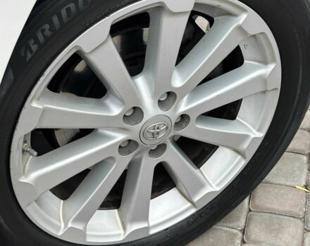 Білий Тойота Венза, об'ємом двигуна 2.7 л та пробігом 174 тис. км за 12500 $, фото 3 на Automoto.ua