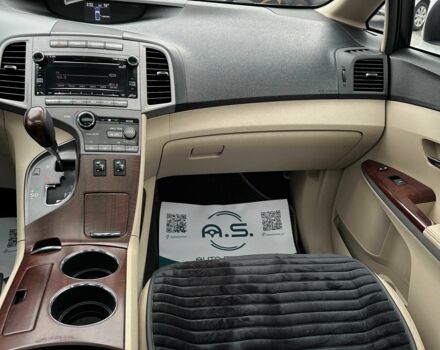 Білий Тойота Венза, об'ємом двигуна 2.7 л та пробігом 174 тис. км за 12500 $, фото 7 на Automoto.ua