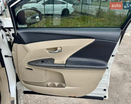 Білий Тойота Венза, об'ємом двигуна 3.46 л та пробігом 199 тис. км за 13500 $, фото 31 на Automoto.ua