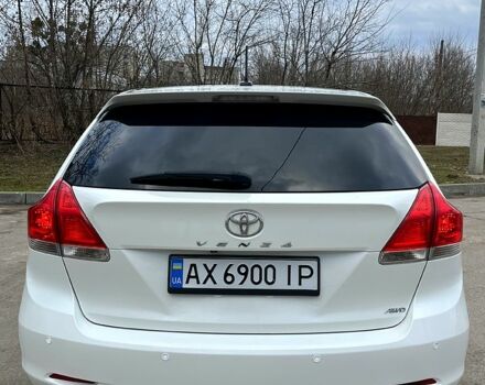 Белый Тойота Венза, объемом двигателя 2.7 л и пробегом 230 тыс. км за 12700 $, фото 4 на Automoto.ua