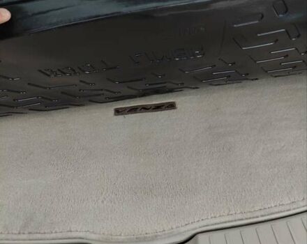 Белый Тойота Венза, объемом двигателя 2.67 л и пробегом 160 тыс. км за 13950 $, фото 42 на Automoto.ua