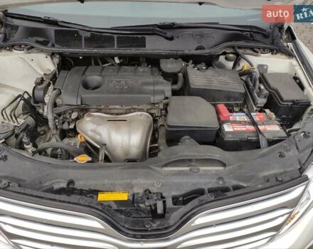 Белый Тойота Венза, объемом двигателя 2.67 л и пробегом 160 тыс. км за 13950 $, фото 44 на Automoto.ua