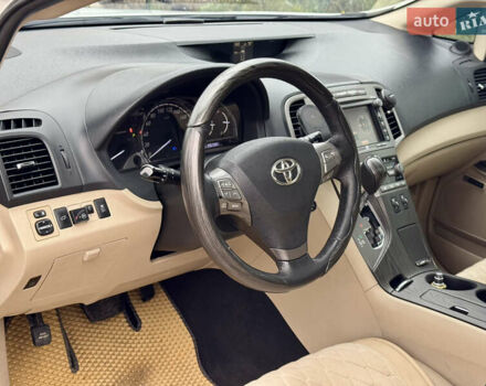 Білий Тойота Венза, об'ємом двигуна 3.46 л та пробігом 199 тис. км за 13500 $, фото 11 на Automoto.ua