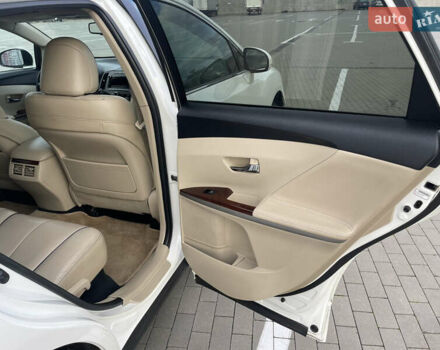 Тойота Венза 2010 в Одессе на Automoto.ua Белый Тойота Венза, объемом двигателя 2.69 л и пробегом 135 тыс. км за 14300 $, фото 27 на Automoto.ua
