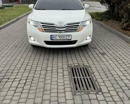 Белый Тойота Венза, объемом двигателя 2.69 л и пробегом 180 тыс. км за 14700 $, фото 1 на Automoto.ua