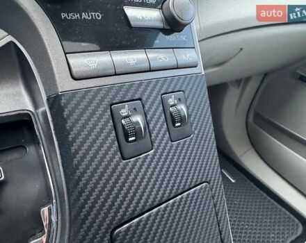 Белый Тойота Венза, объемом двигателя 3.46 л и пробегом 168 тыс. км за 16990 $, фото 28 на Automoto.ua