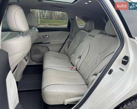 Белый Тойота Венза, объемом двигателя 3.46 л и пробегом 168 тыс. км за 16990 $, фото 9 на Automoto.ua