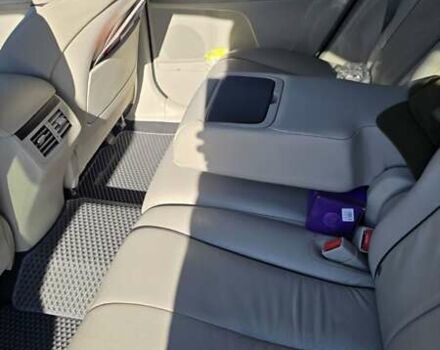 Белый Тойота Венза, объемом двигателя 3.5 л и пробегом 167 тыс. км за 16500 $, фото 19 на Automoto.ua