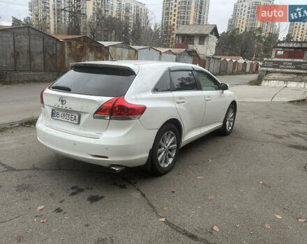 Белый Тойота Венза, объемом двигателя 2.67 л и пробегом 152 тыс. км за 12900 $, фото 2 на Automoto.ua
