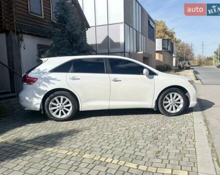 Белый Тойота Венза, объемом двигателя 2.67 л и пробегом 145 тыс. км за 12300 $, фото 5 на Automoto.ua
