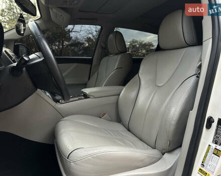 Белый Тойота Венза, объемом двигателя 2.7 л и пробегом 145 тыс. км за 13499 $, фото 17 на Automoto.ua