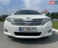 Белый Тойота Венза, объемом двигателя 2.67 л и пробегом 205 тыс. км за 14500 $, фото 1 на Automoto.ua