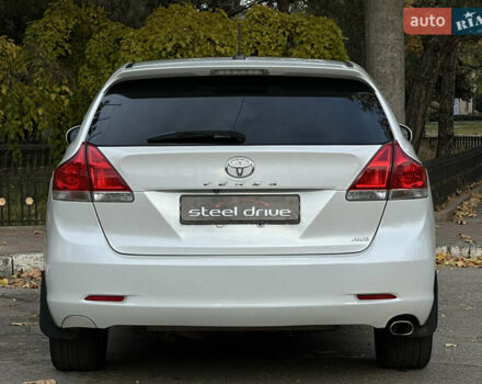 Белый Тойота Венза, объемом двигателя 2.7 л и пробегом 145 тыс. км за 13499 $, фото 6 на Automoto.ua