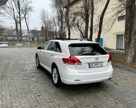 Белый Тойота Венза, объемом двигателя 2.7 л и пробегом 135 тыс. км за 14800 $, фото 3 на Automoto.ua
