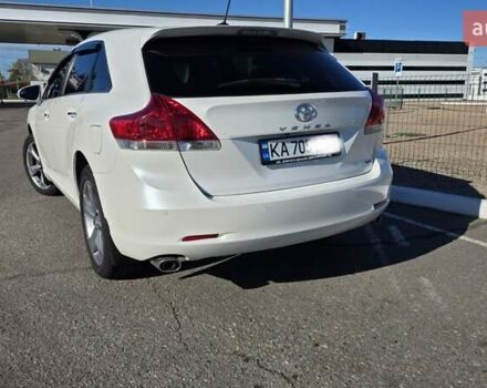 Белый Тойота Венза, объемом двигателя 3.5 л и пробегом 167 тыс. км за 16500 $, фото 2 на Automoto.ua