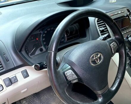 Белый Тойота Венза, объемом двигателя 3 л и пробегом 156 тыс. км за 12800 $, фото 3 на Automoto.ua