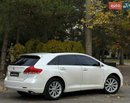 Белый Тойота Венза, объемом двигателя 2.7 л и пробегом 145 тыс. км за 13499 $, фото 8 на Automoto.ua