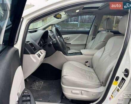 Белый Тойота Венза, объемом двигателя 3.46 л и пробегом 168 тыс. км за 16990 $, фото 8 на Automoto.ua