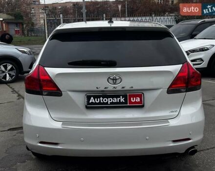 Білий Тойота Венза, об'ємом двигуна 2.7 л та пробігом 164 тис. км за 15690 $, фото 5 на Automoto.ua
