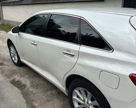 Белый Тойота Венза, объемом двигателя 2.7 л и пробегом 190 тыс. км за 12800 $, фото 3 на Automoto.ua