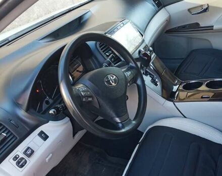 Білий Тойота Венза, об'ємом двигуна 2.67 л та пробігом 130 тис. км за 12200 $, фото 5 на Automoto.ua
