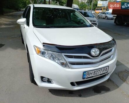 Белый Тойота Венза, объемом двигателя 3.5 л и пробегом 131 тыс. км за 15200 $, фото 1 на Automoto.ua